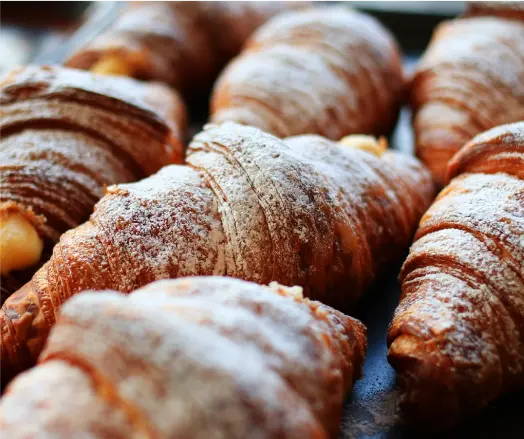 In our bakery you can enjoy fresh baked goods, comfy ! - 金年会